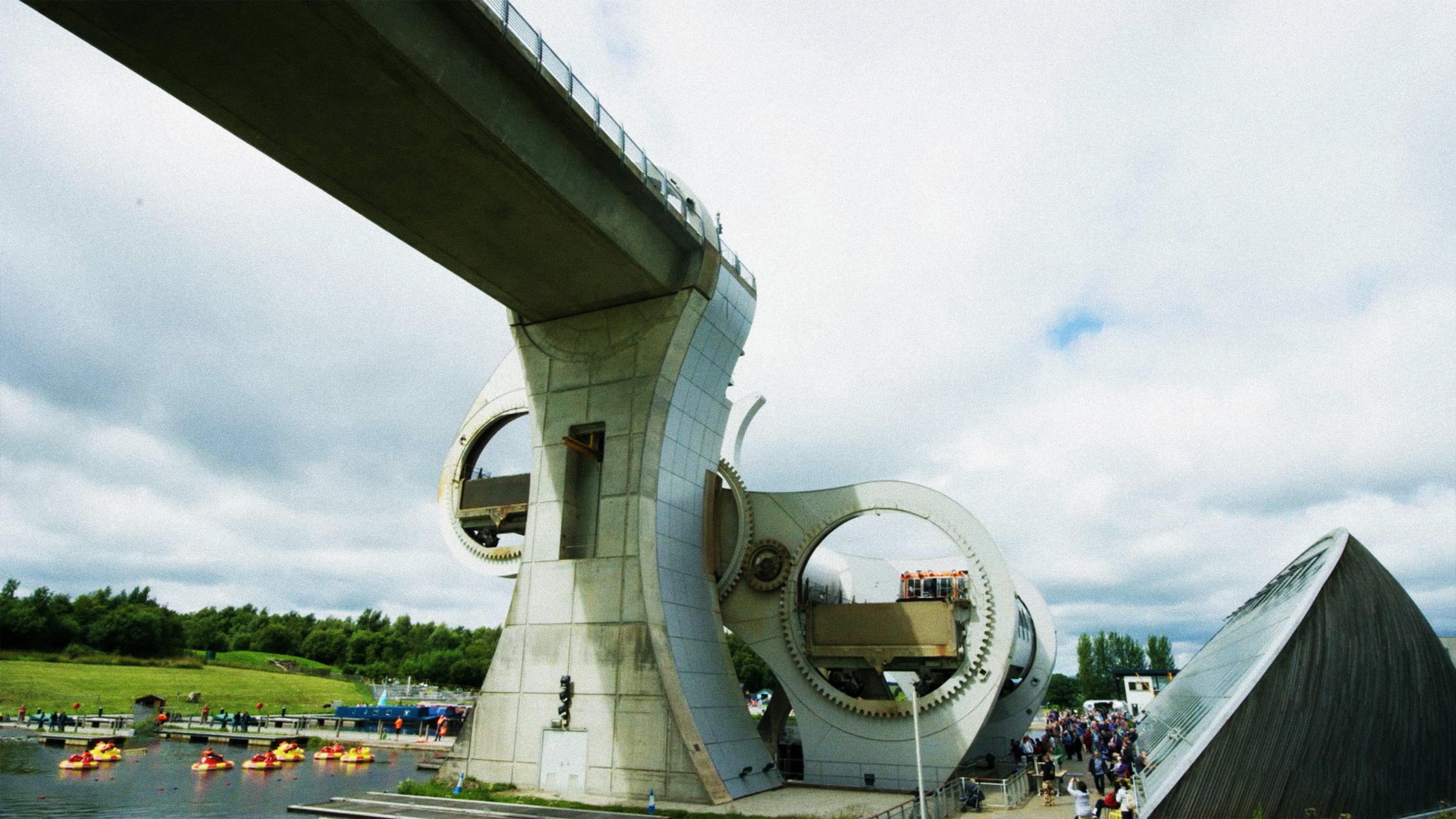STEM Fun Facts - The Falkirk Wheel