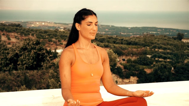 Solar: Energise & Inspire Yoga with Tara Lee - Solar Meditation