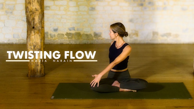 Daily Yoga - Twisting Flow Practice