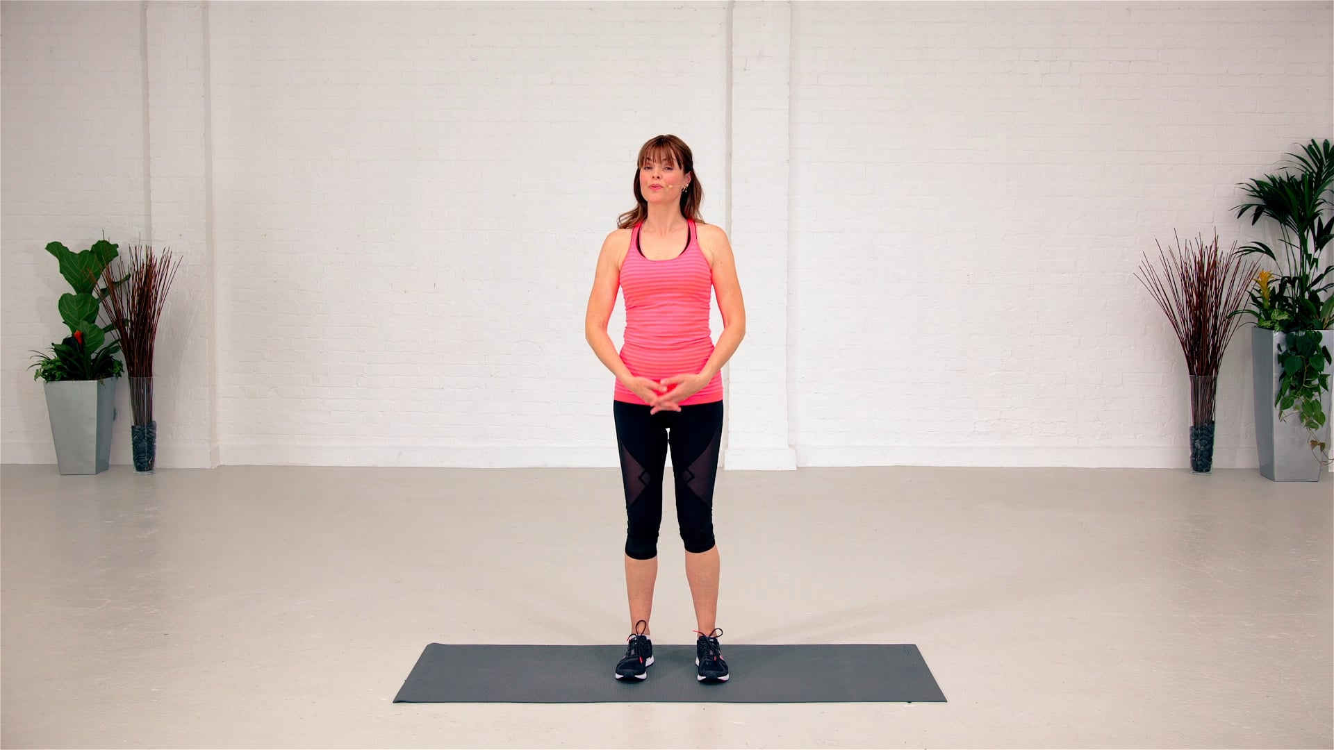 Pilates in Motion with Caroline Sandry - Tutorial