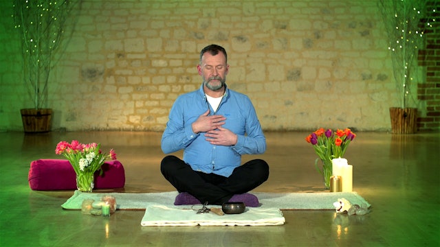 Chakra Meditations - Heart Chakra - with James Philip