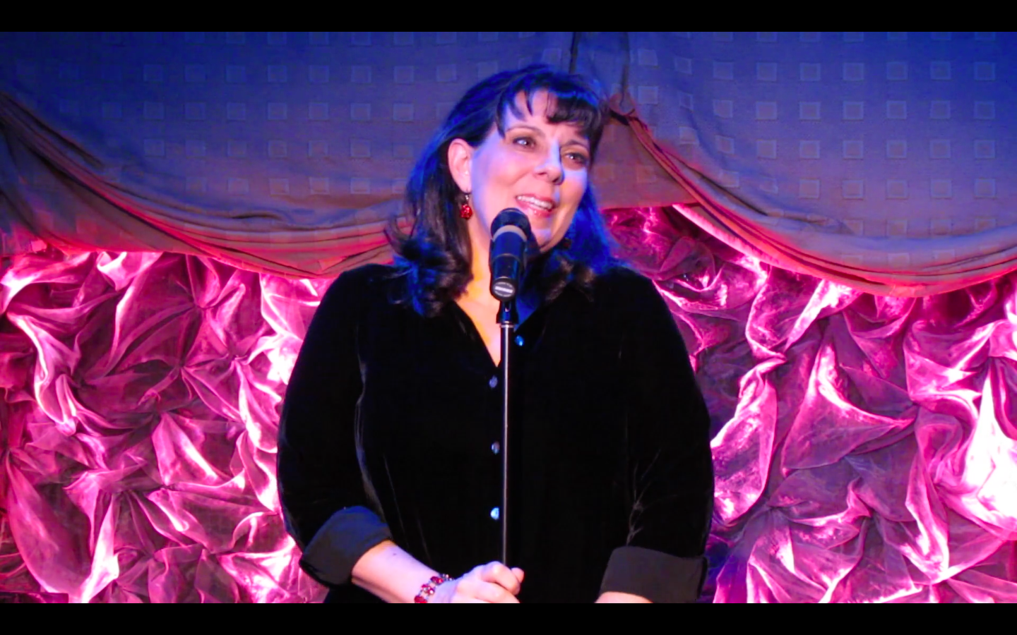 Christine Pedi - LES MISÉRABLES IN TEN MINUTES