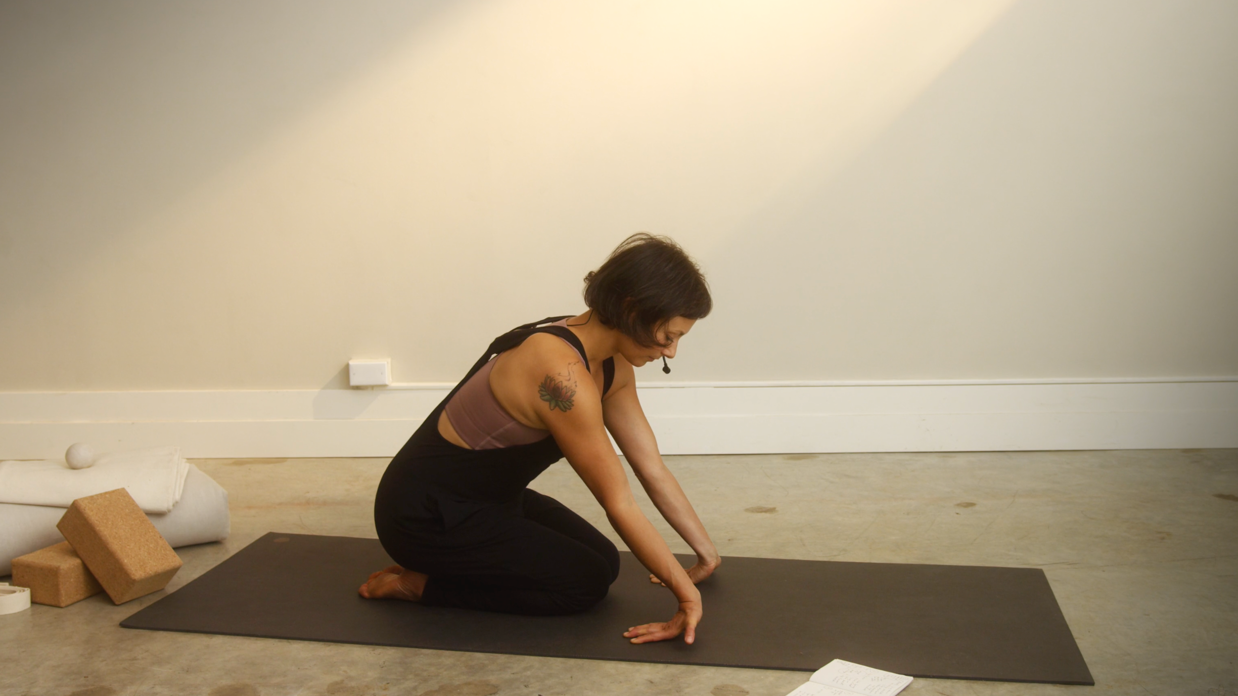 Happy Wrists with Lydia | Wrist-focused Mobility Class (15 Mins)