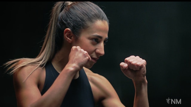Learn Kickboxing Stance with Farinaz (4 Mins)