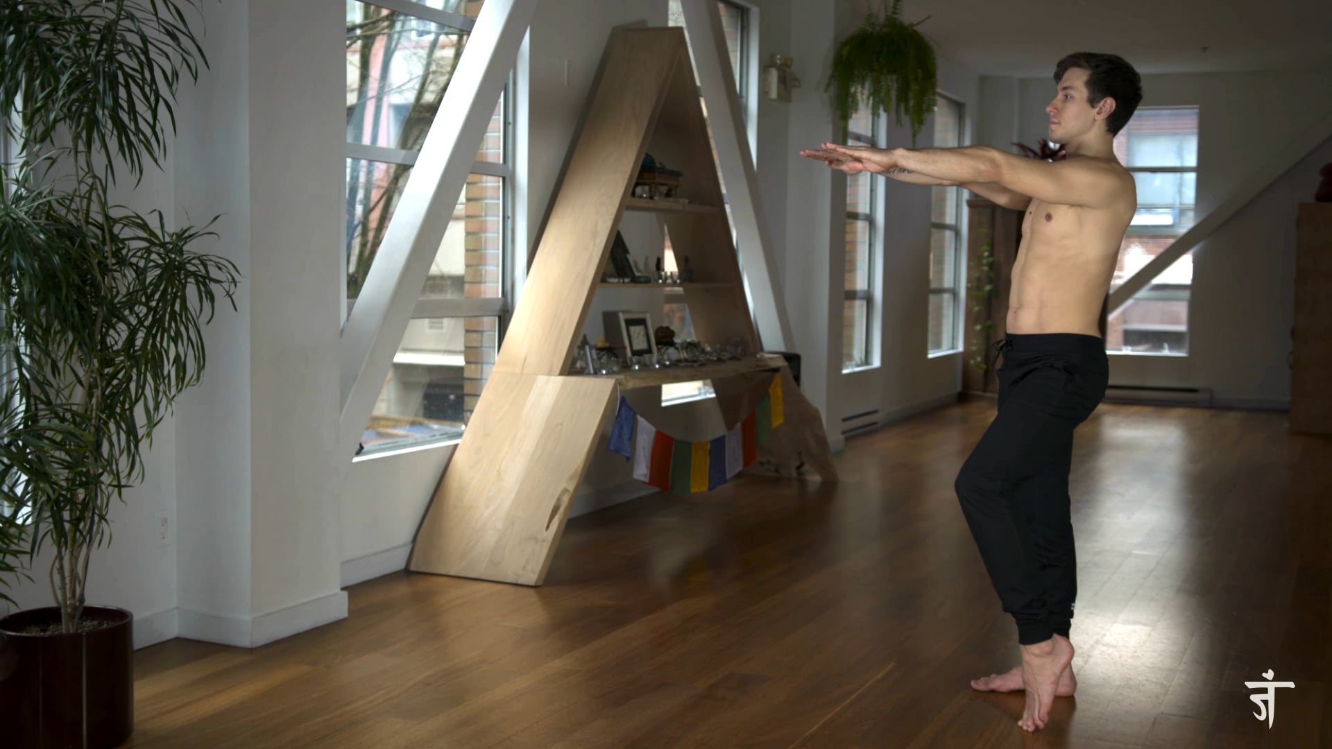 Learn Pistol Squat with Slava  | Level 1 (2 Mins)