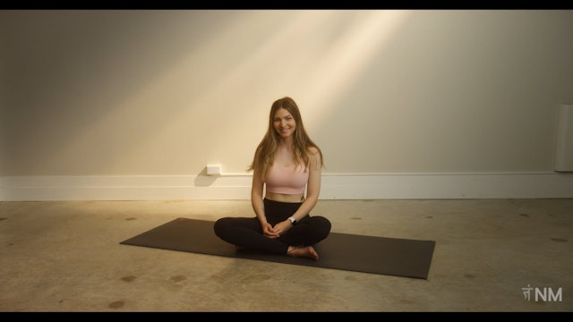 NEW | Pelvic Floor Recovery with Amanda | Therapeutic Core Class (4 Mins)