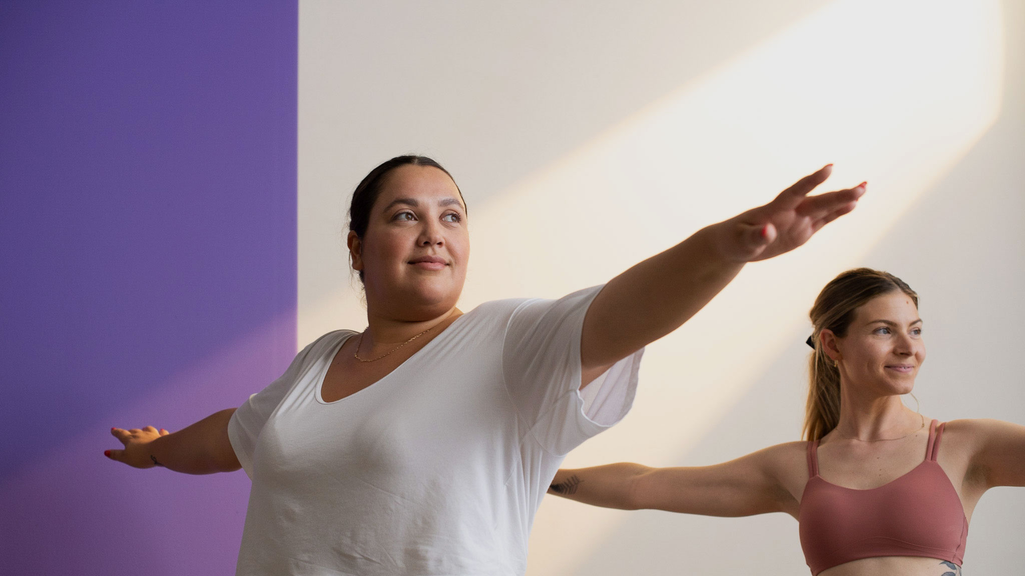 Super Simple Flow with Lydia | Everyday Yoga Class (30 Mins)