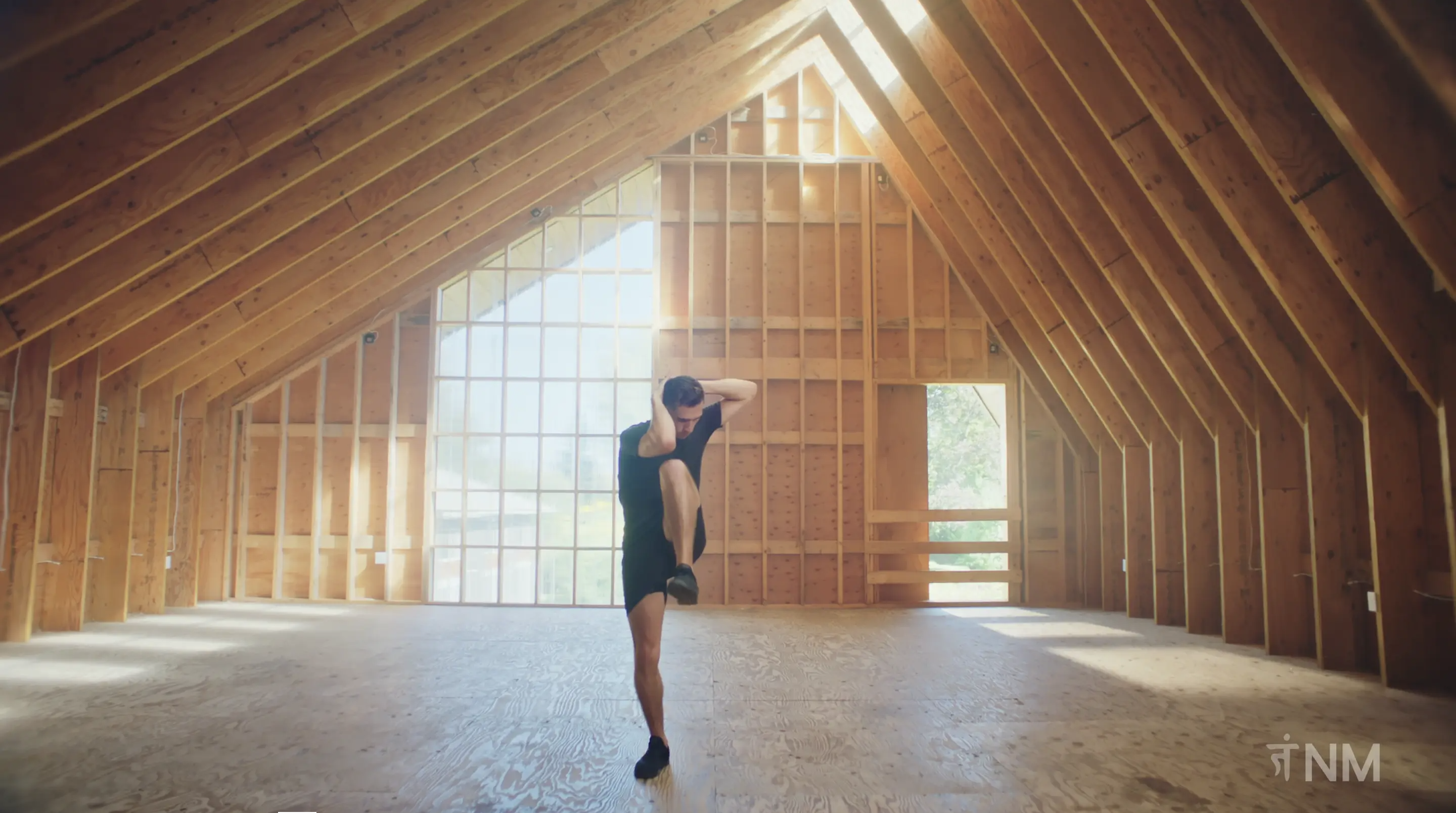 Learn Knee to Elbow with Rob (1 Min)