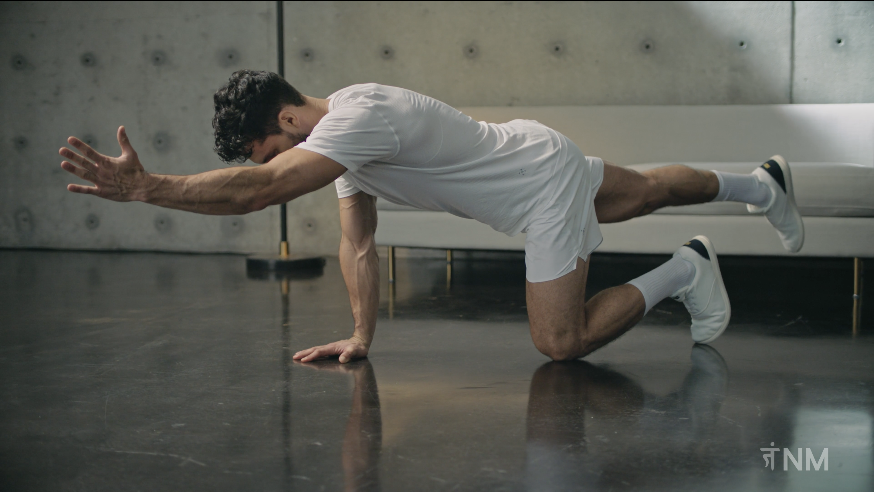 Learn Bird Dog with Adrian (2 Mins)