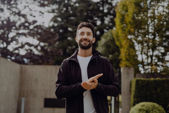 How to Safely Move Through Chronic Pa...