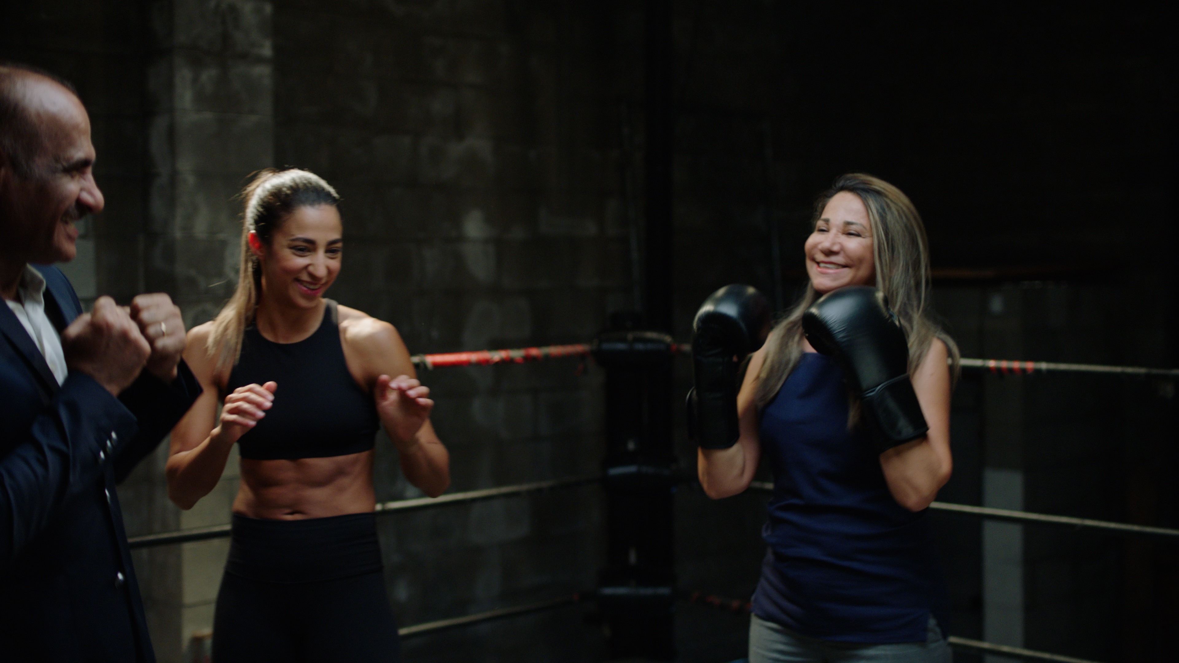 Learn Modifications of Kickboxing Foundations with Farinaz (1 min)