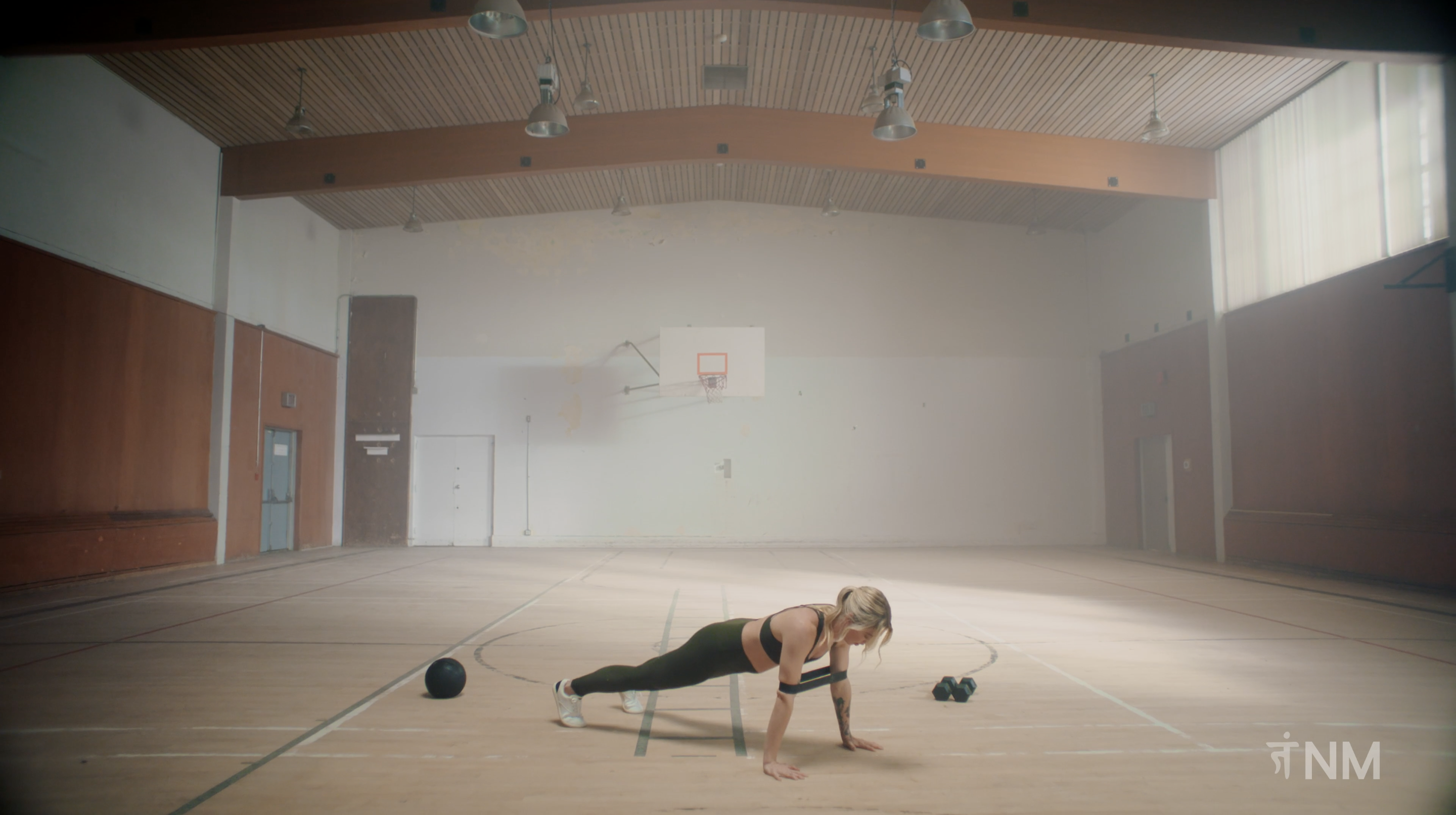 Get Strong with Keighty | Full Body Strength Class (22 Mins)