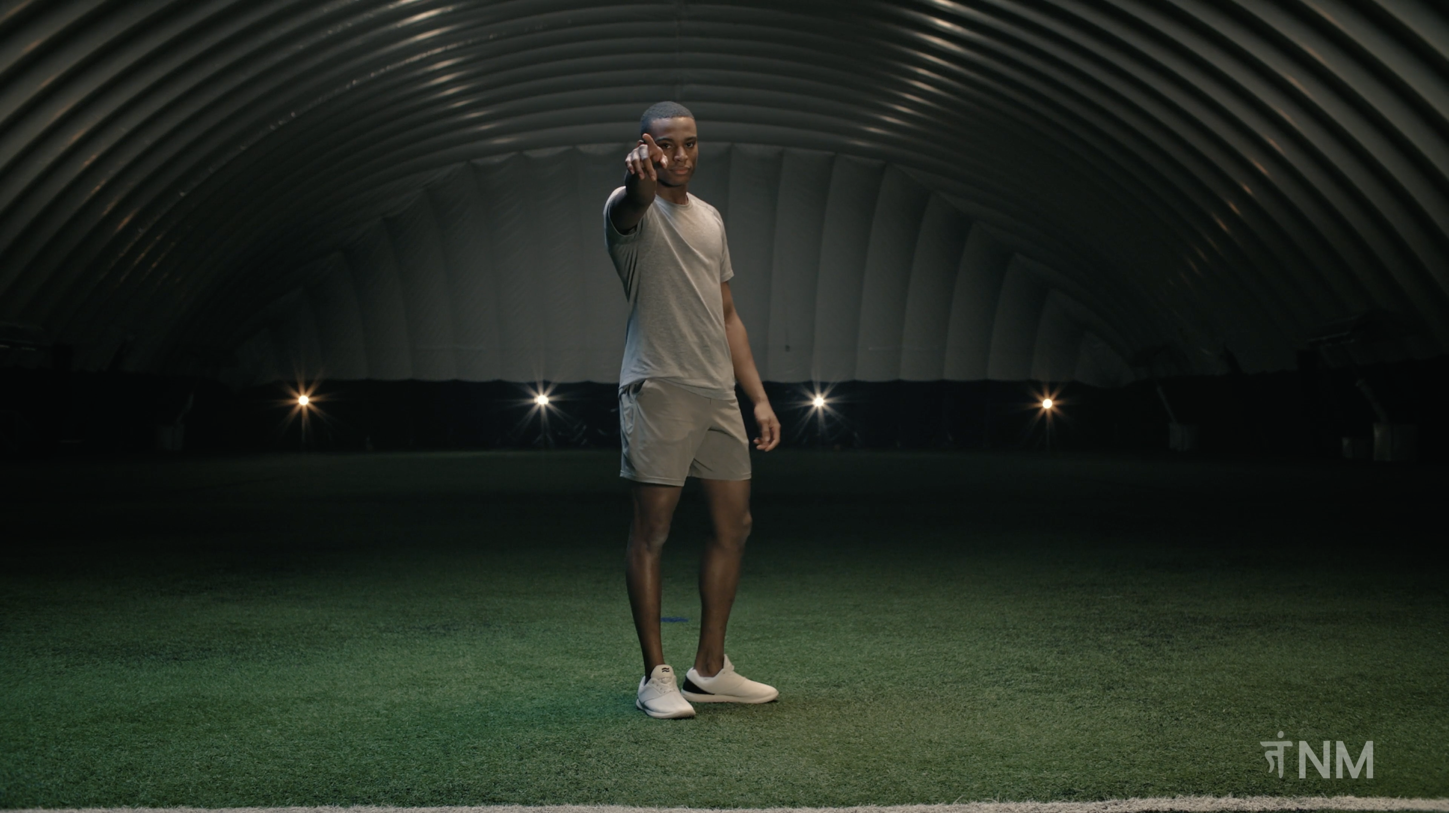 Bank It with Dom | Athletic HIIT Class (22 Mins)