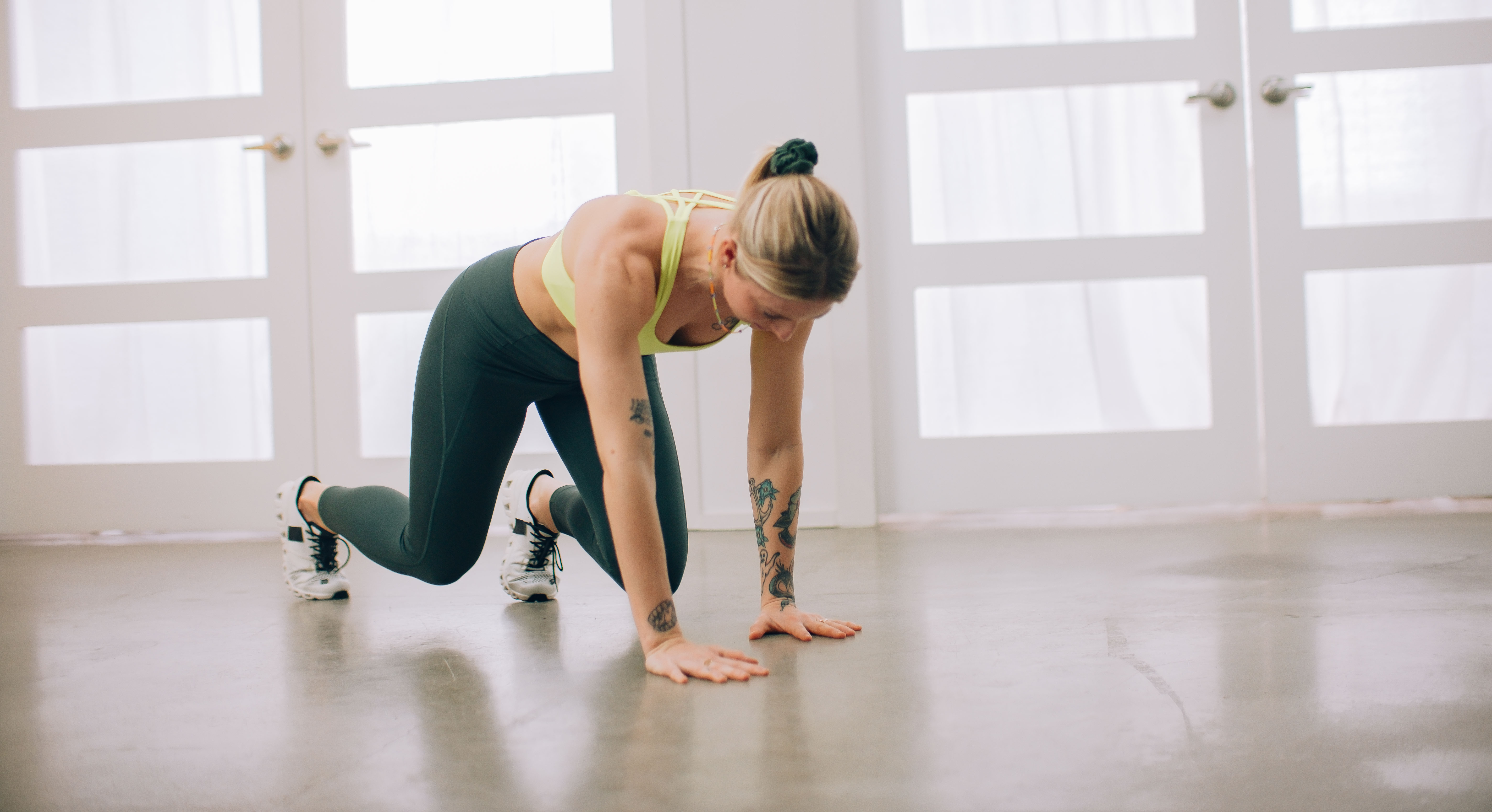 Middays with Keighty |  Fun Agility & Stability Drill Class (5 Mins)