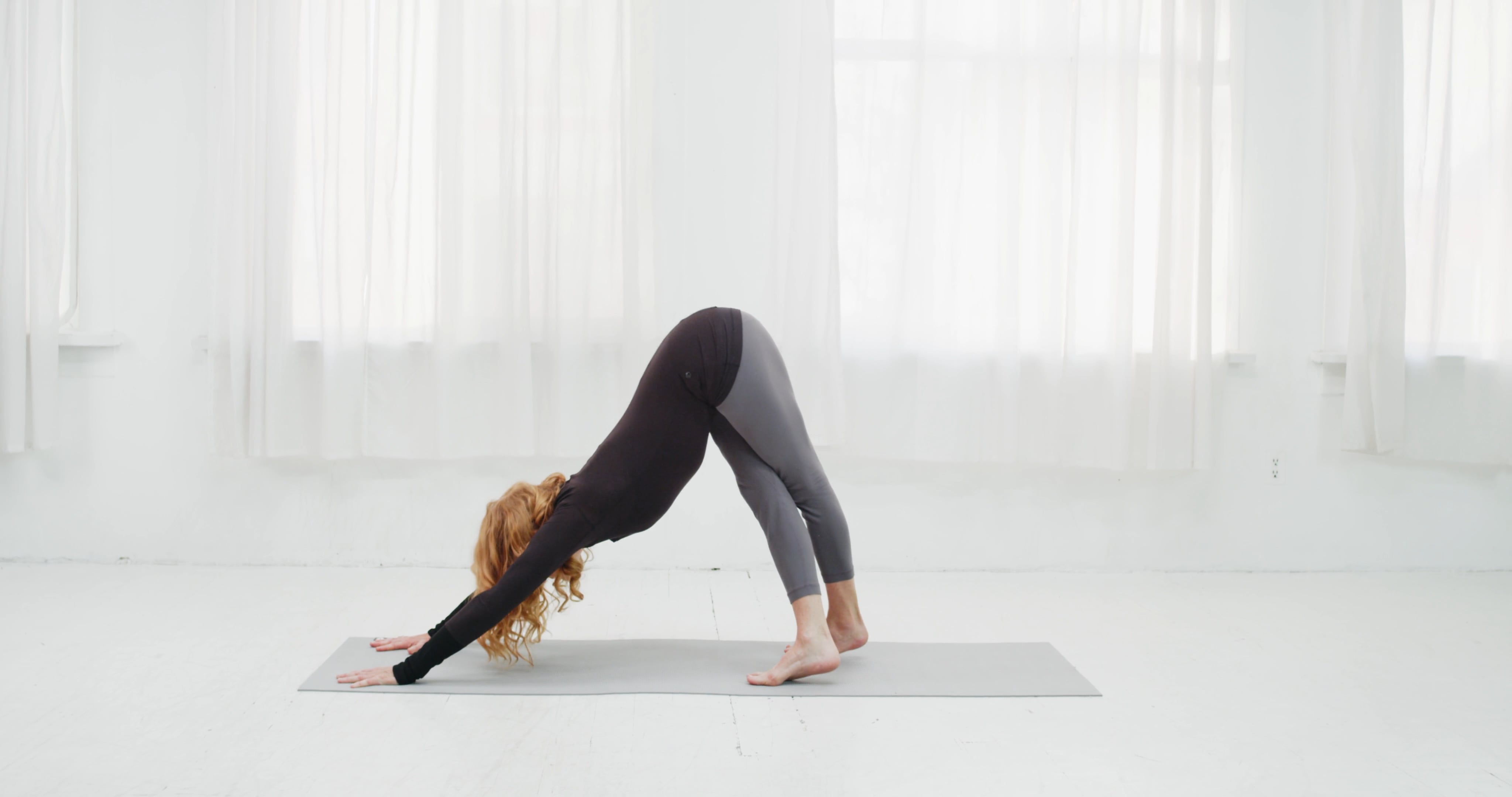 Movement Class Sequence with Kate | Yoga Dance Class (15 Mins)