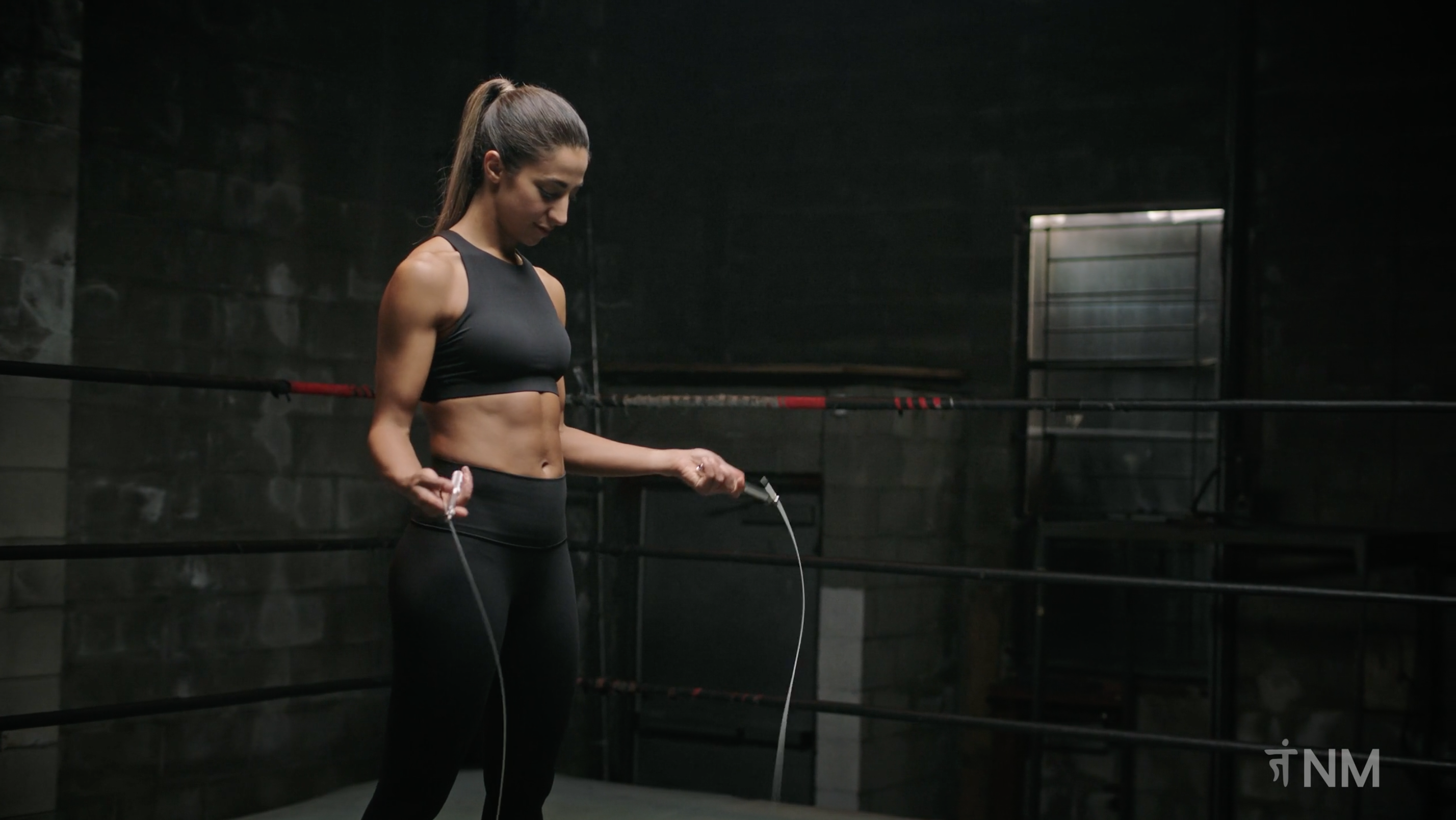 Learn Skipping with Farinaz (2 Mins)