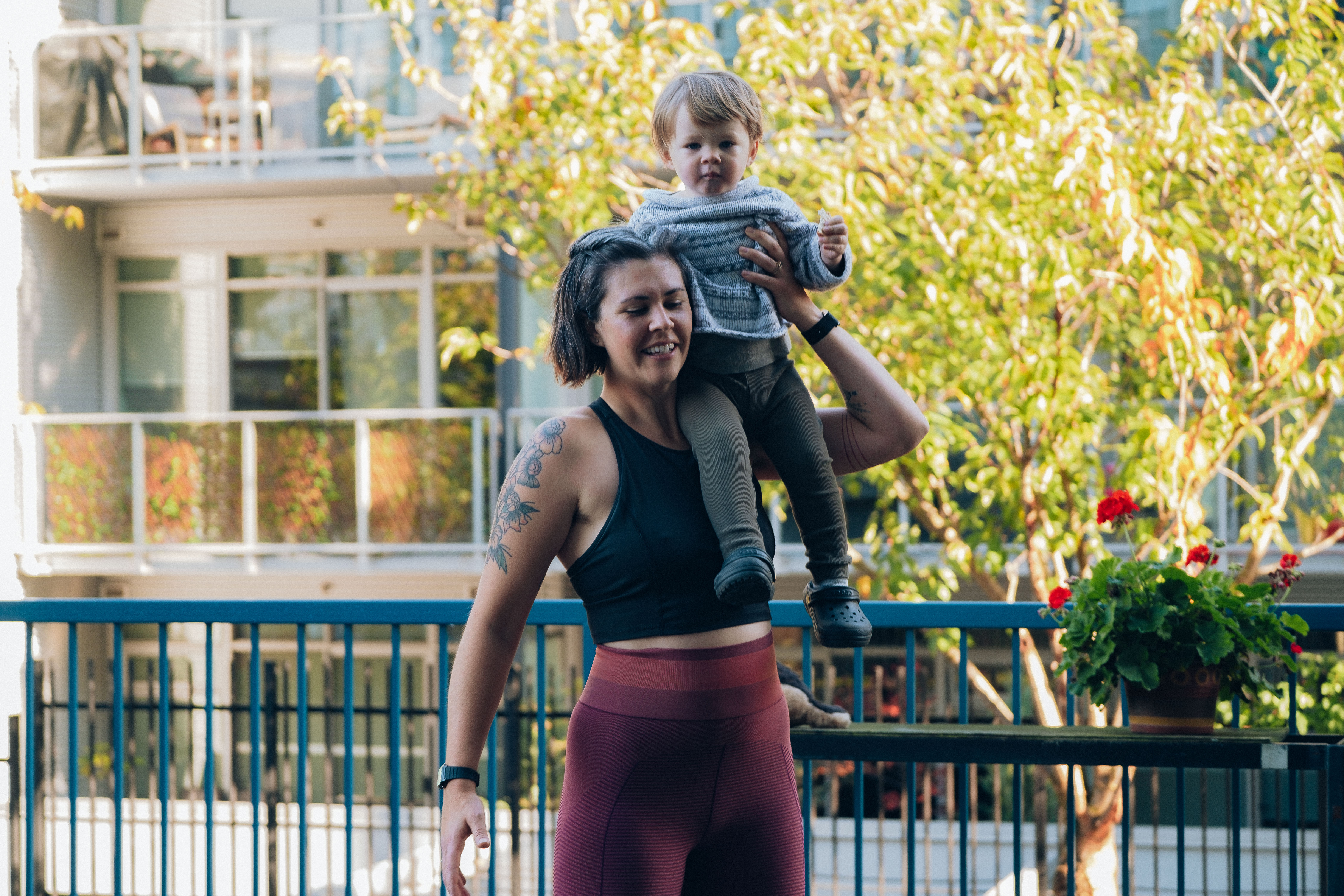 Mornings with Dom | Neck Mobility & Athletic Core Class (12 Mins)