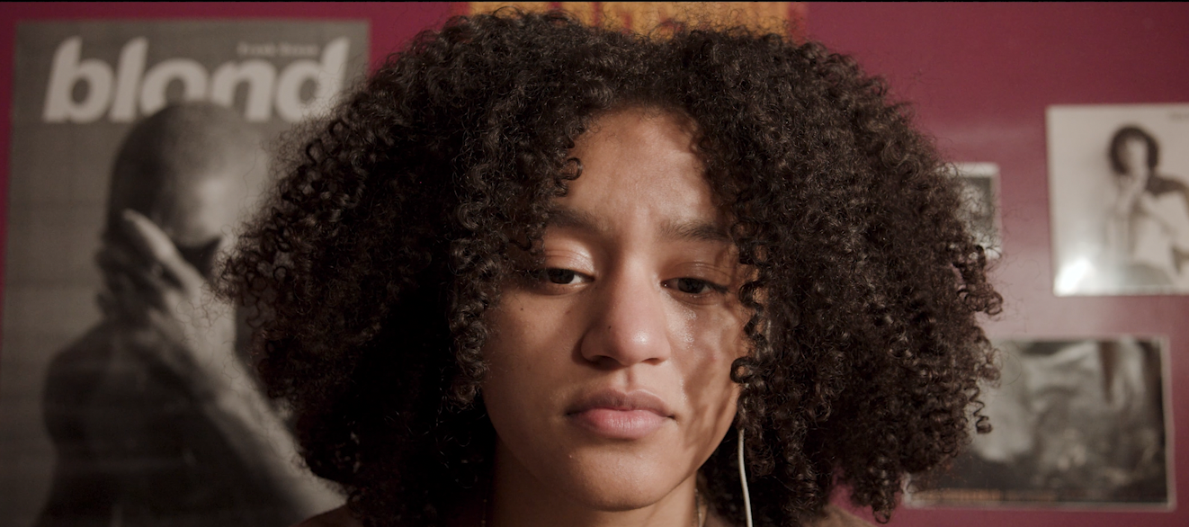 There's A Glass House That I Want You To See