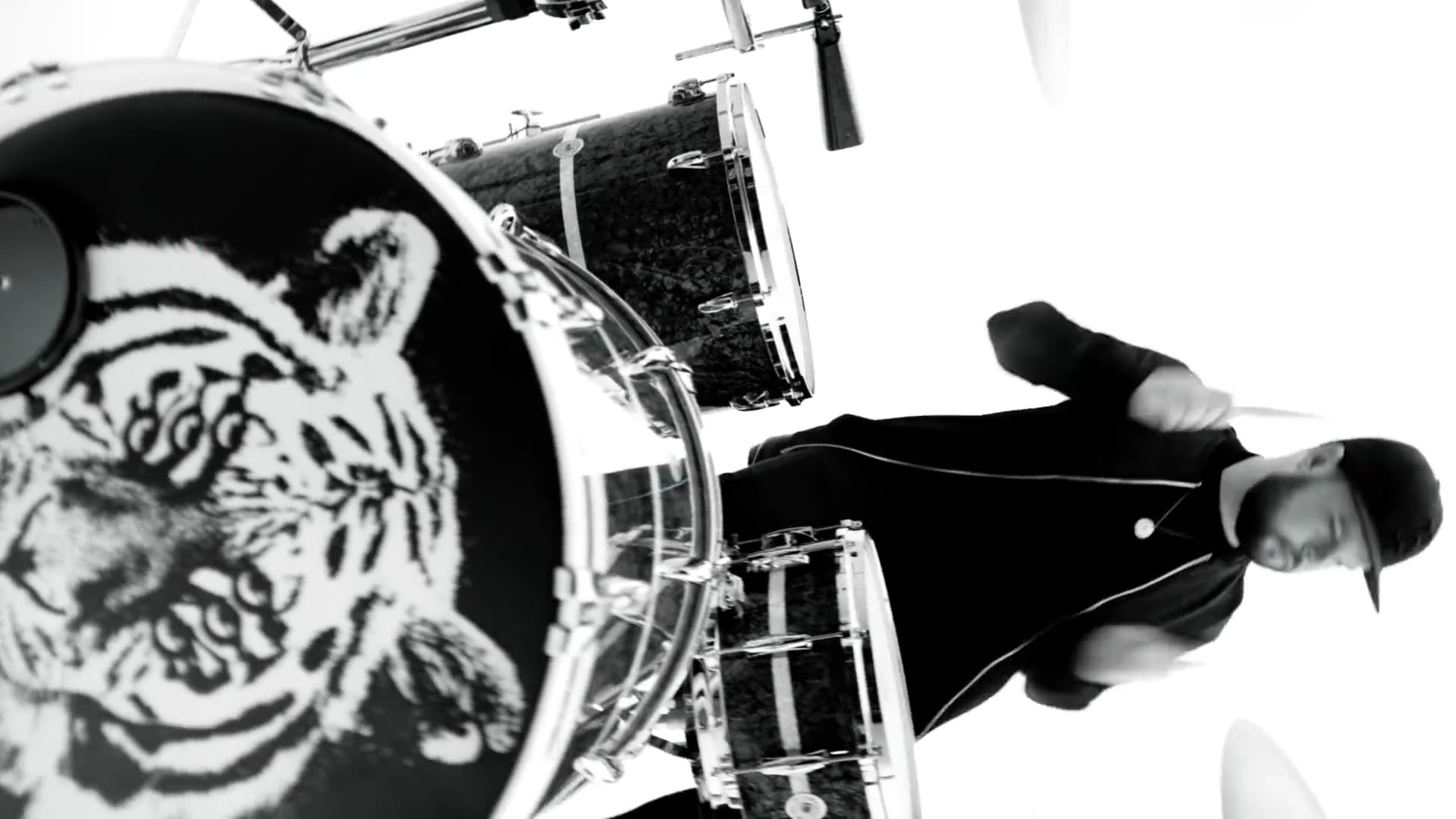 Royal Blood - I Only Lie When I Love You