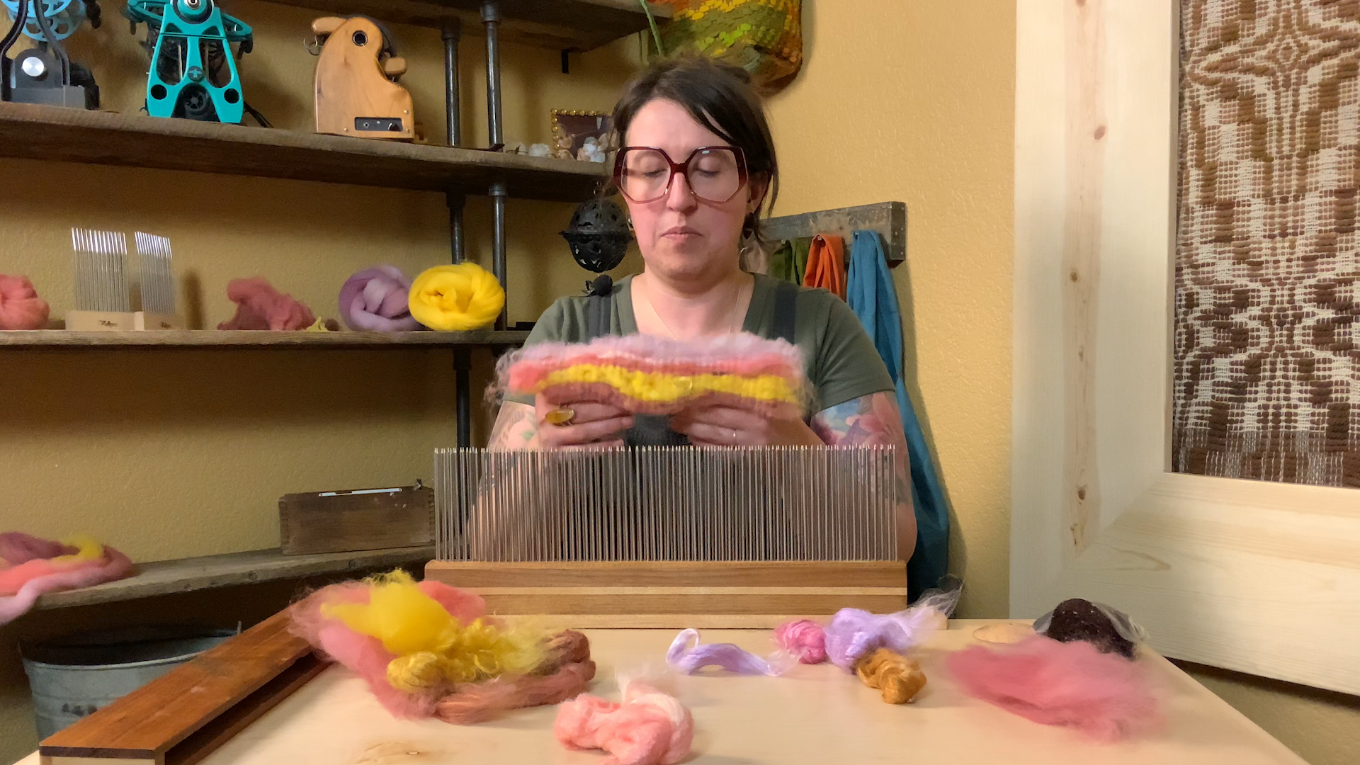 S2E9.4 Combing a Swirled Top