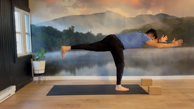 Yoga pour la force et l'équilibre