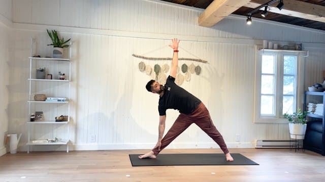 Yoga pour l'ancrage et stimuler l'éne...