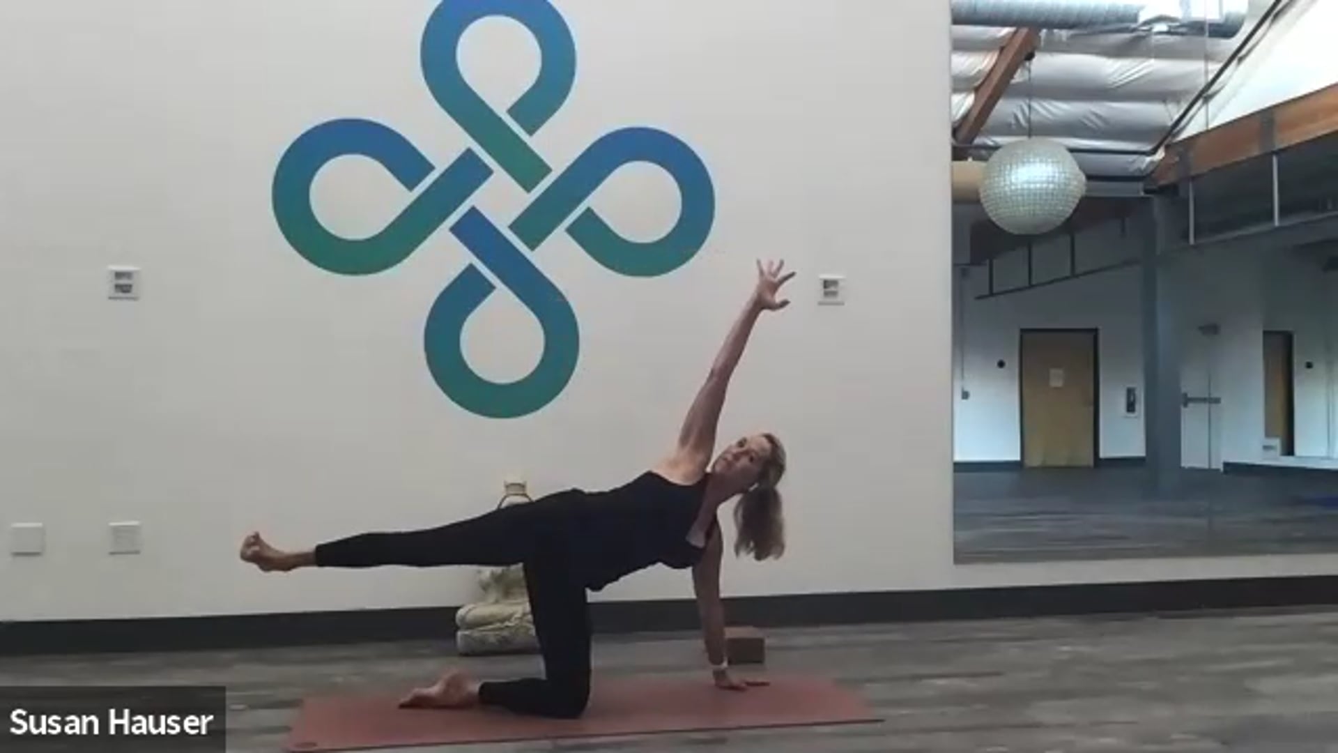2020-04-13 Susan Hauser Power Yoga