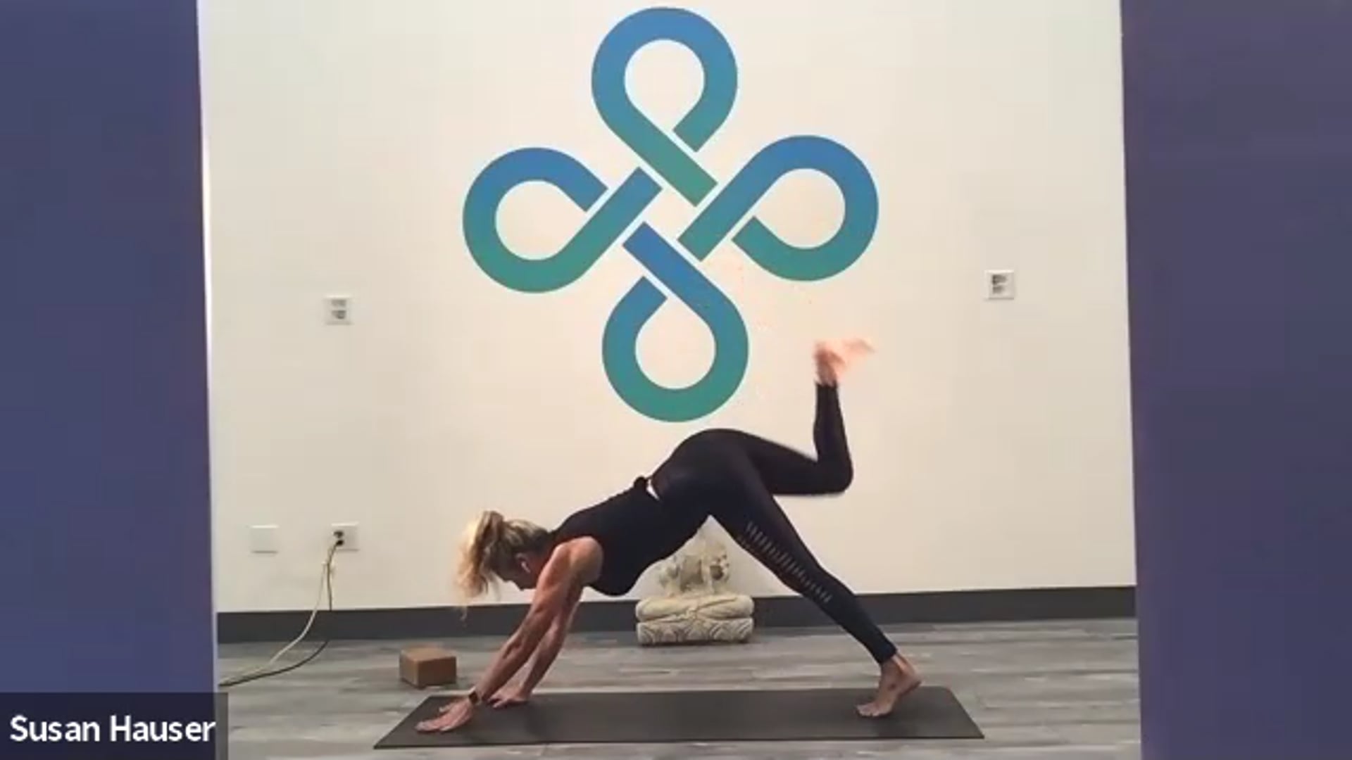 2020-05-20 Susan Hauser Power Yoga