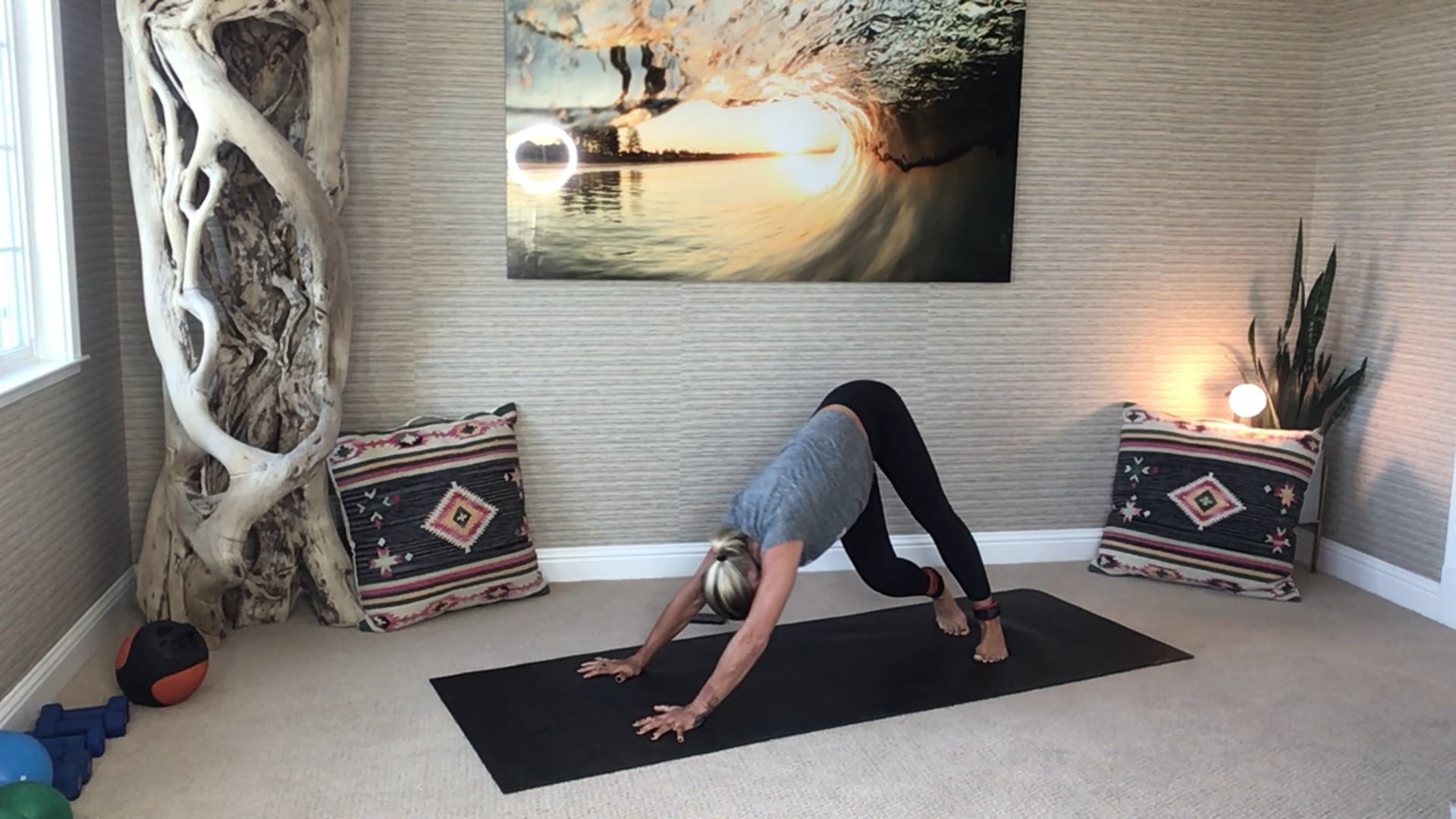 2020-05-01 Heather Leigh Power Yoga+ (Spotify Playlist)