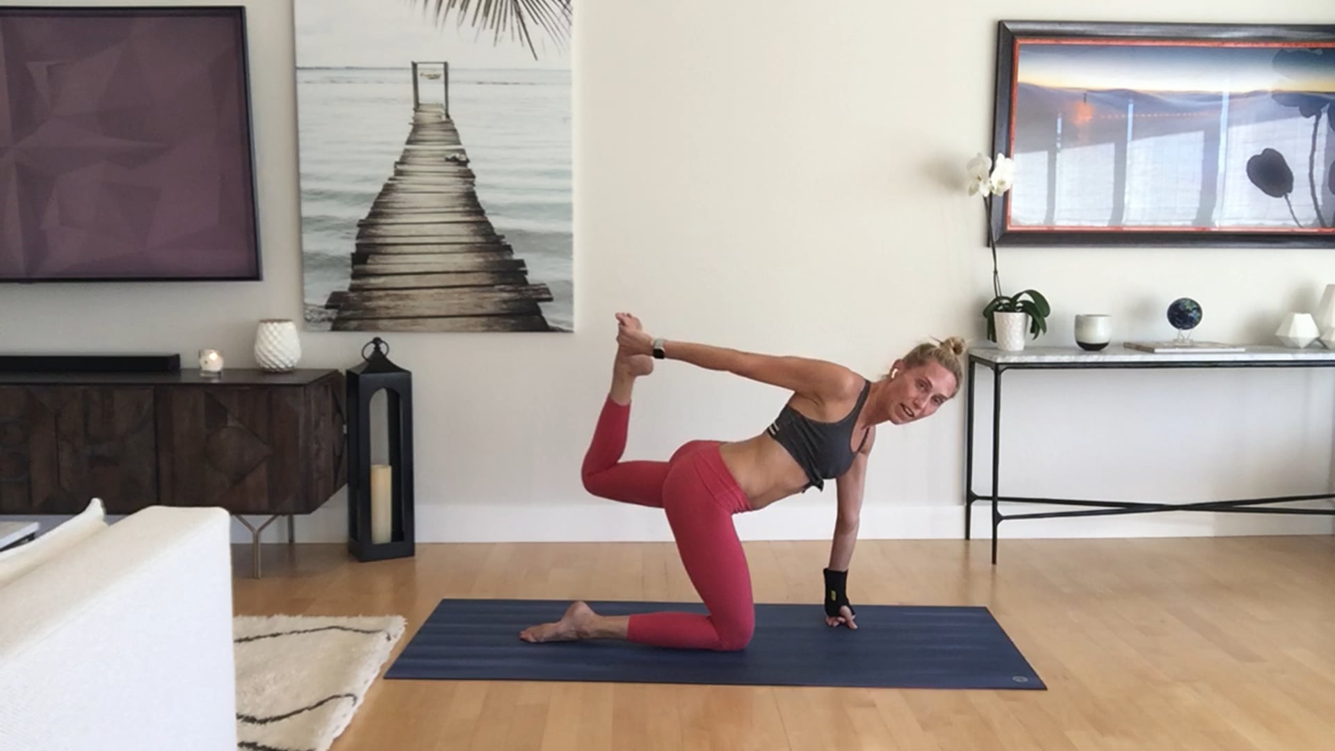 2020-04-24 Sloan Stobo Yoga Sculpt & Balance (no weights)