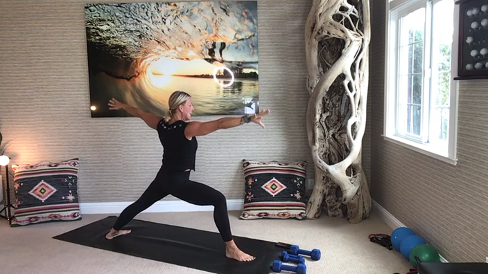 2020-05-11 Heather Leigh 30 min Yoga Sculpt with music