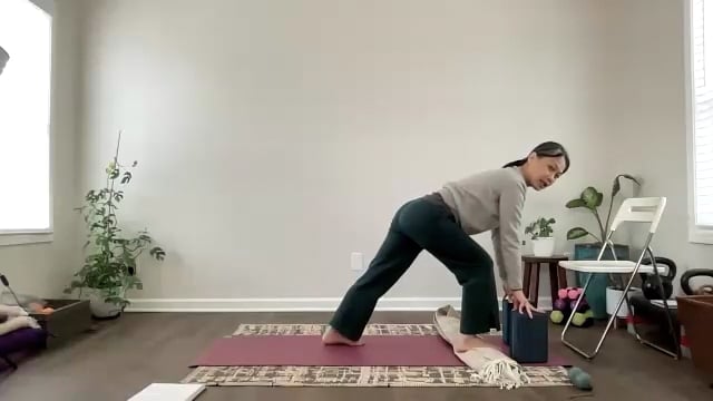 FY: Full Body Mobility -- Calf Rolling