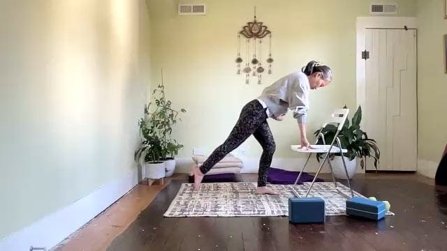 ES: Feet, Eyes, Gluts