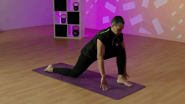 Beginners' Yoga with Michaela #2