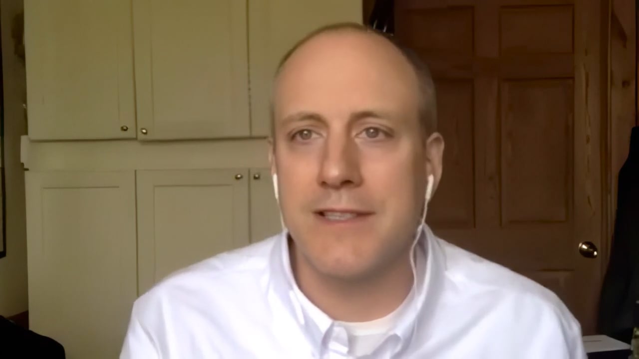 How Privilege / Lack of Privilege Affects White People