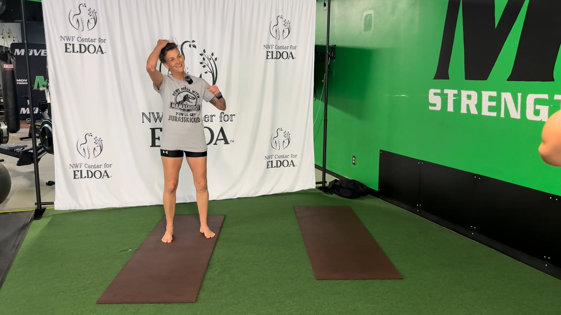 20 Minute Glute/Hip Workout With Us