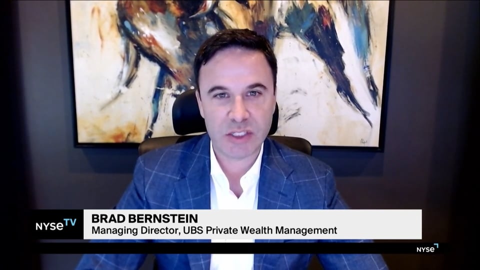 Big Tech Drags Major Averages Lower on Tuesday