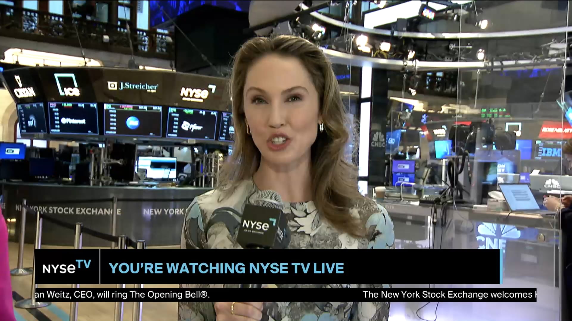 Lakecia Gunter and Mich Razon Joins NYSE TV Live