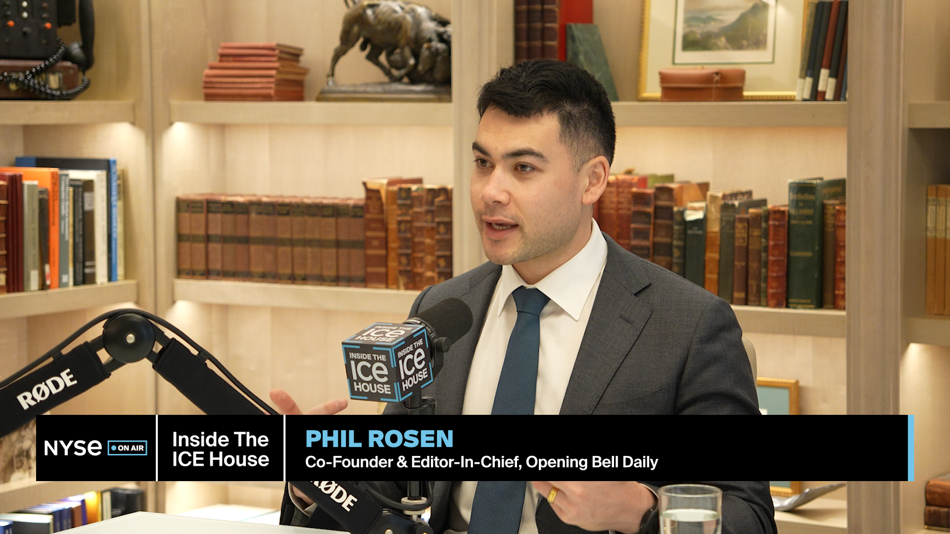 November Markets in Focus: Labor Market Slowdown, AI Boom vs Dot Com Bubble