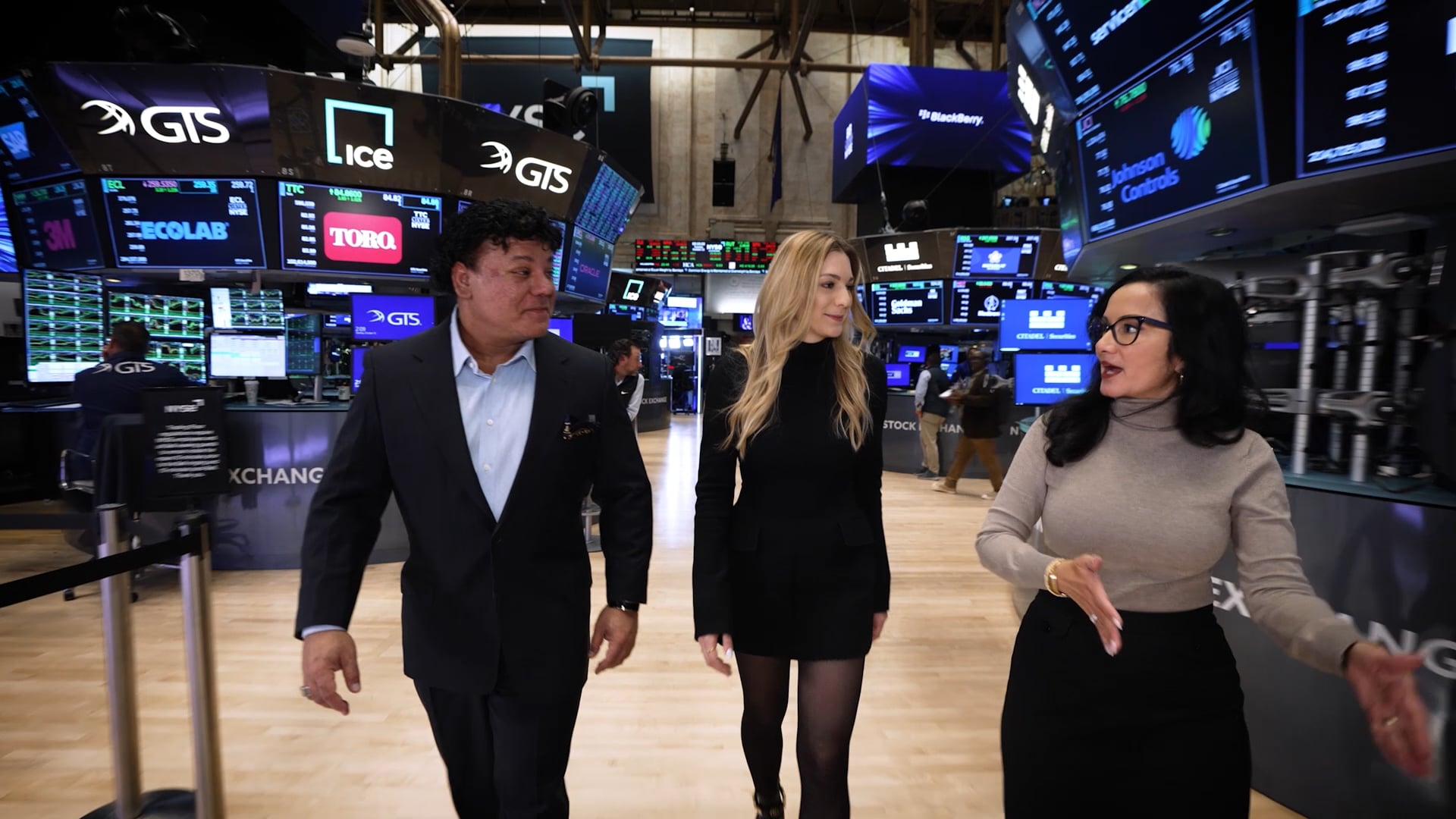 AI's Corner Office with AvisoAI on AI in the Construction industry