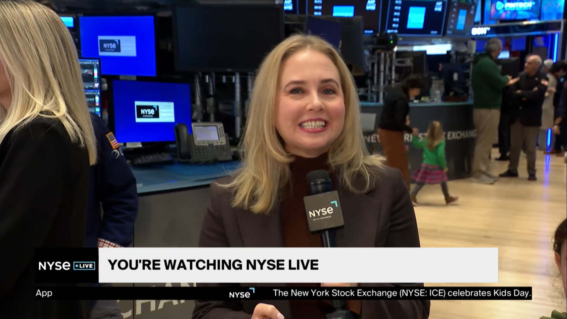 Kids Day Brings Holiday Cheer to NYSE
