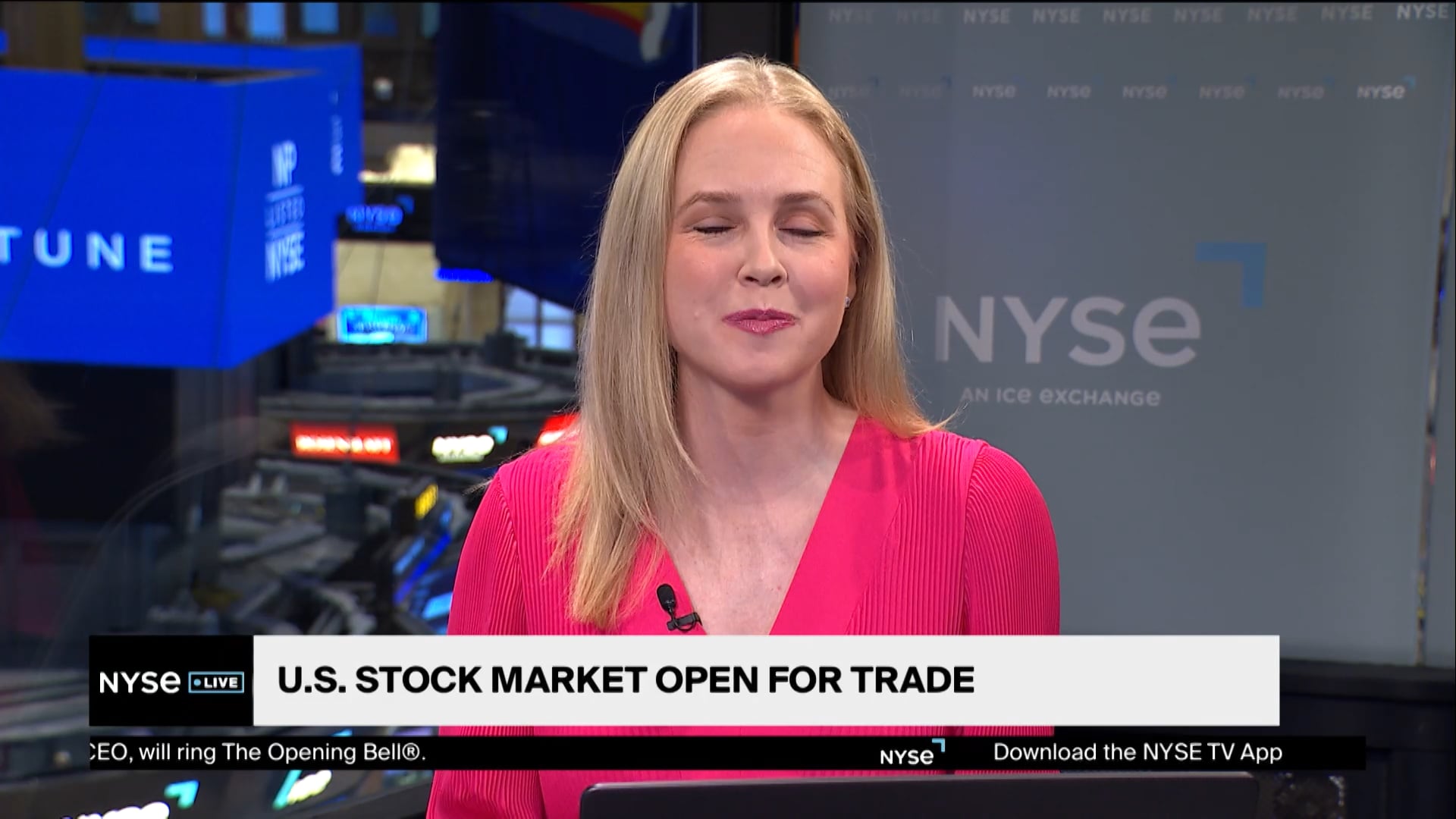 Market Expert Says Investors ‘Too Emotionally Involved in Politics’