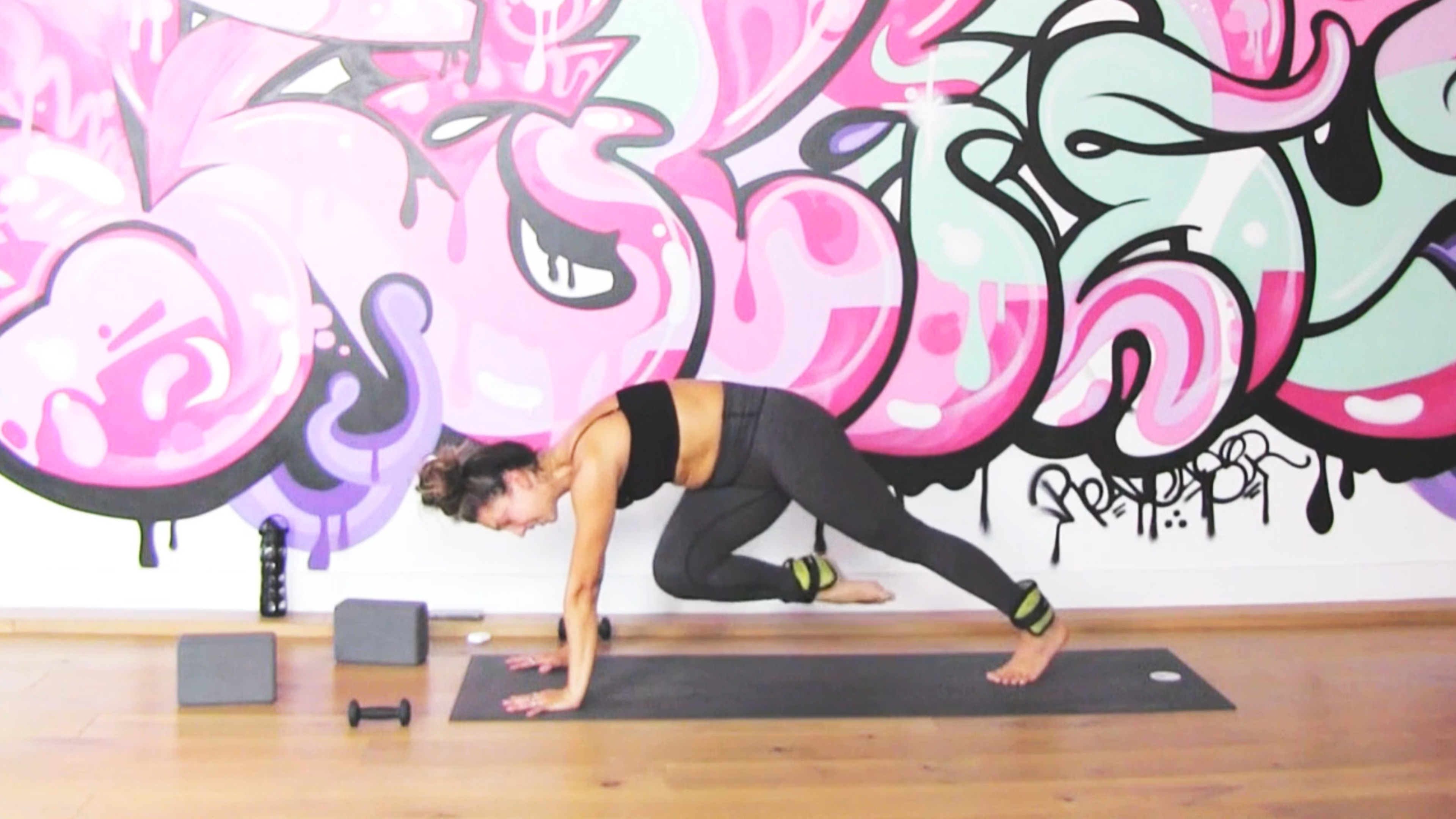 SWEAT - Full Body Flow