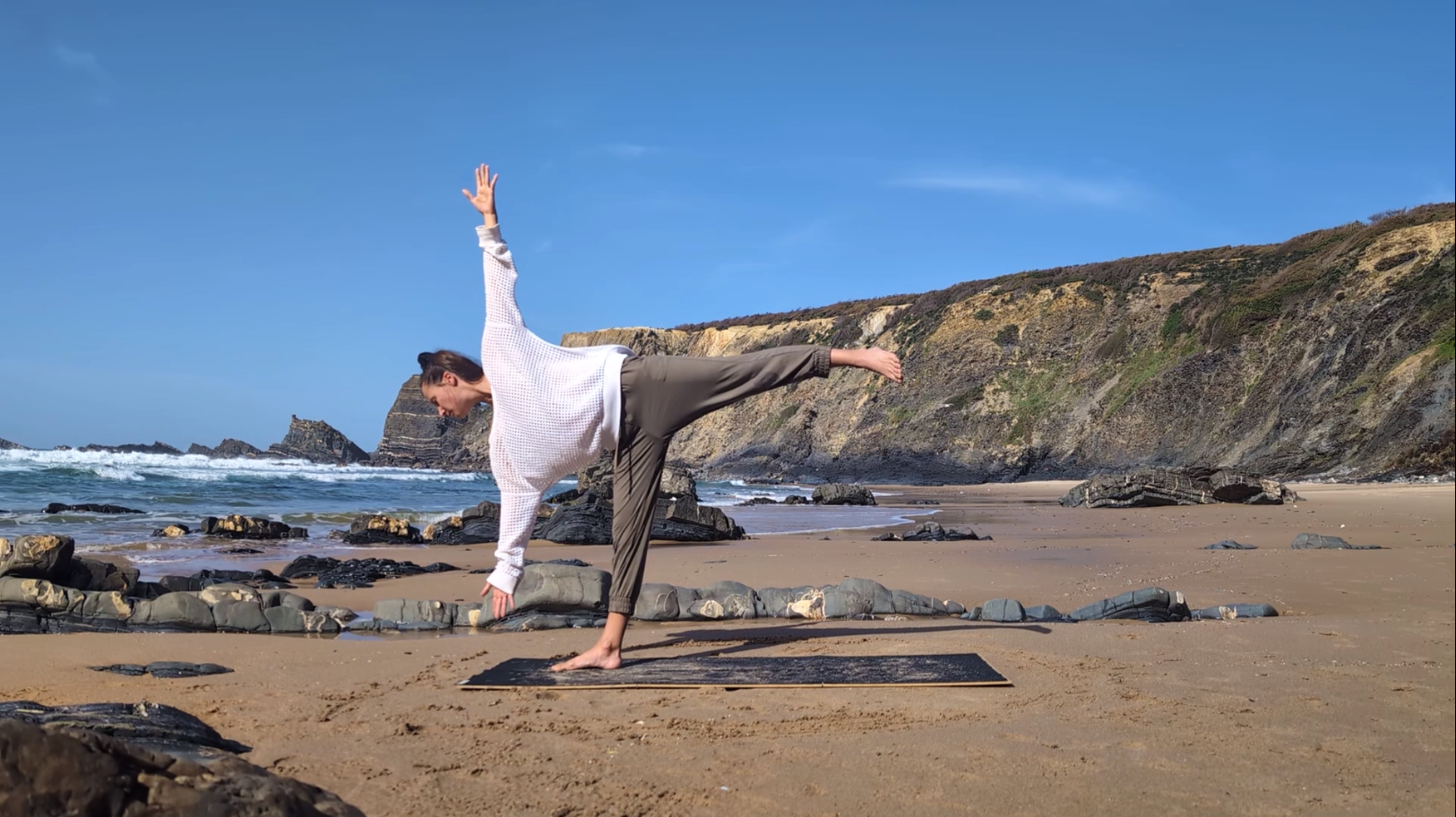 Funky Swings | 33 min