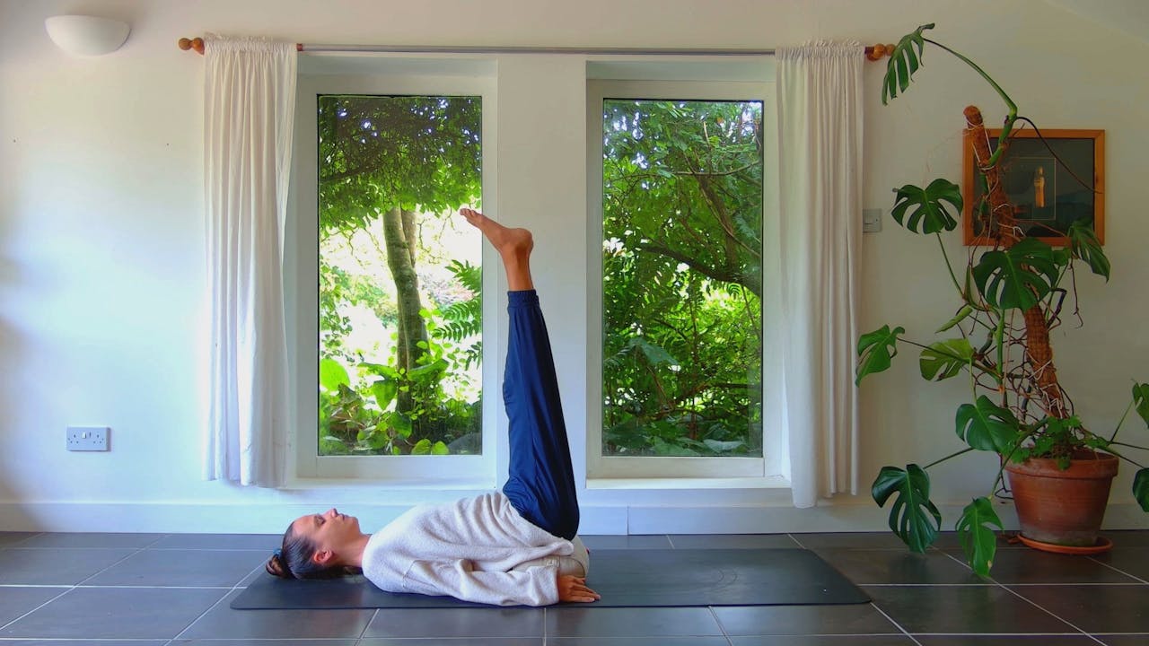 Hips in Space | 33 min