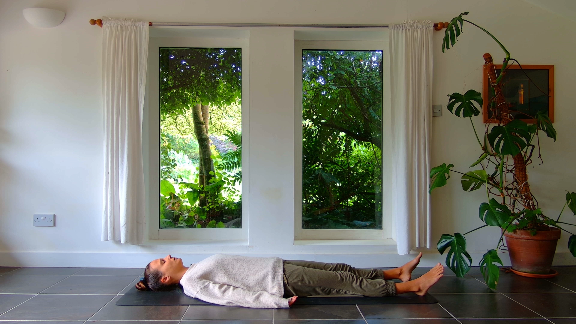 Spacious Rest | 10 min