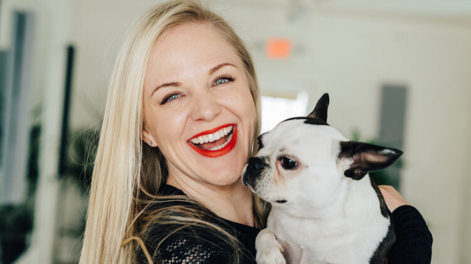 Ab Strength w: Animations with Laura Romney