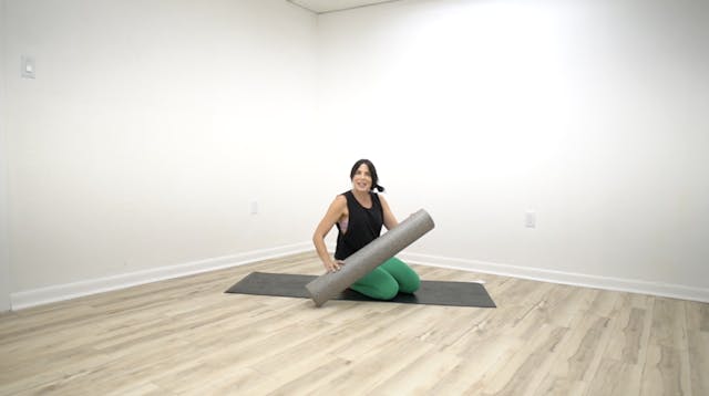 FOAM ROLLING WITH MELANIE BUFFET