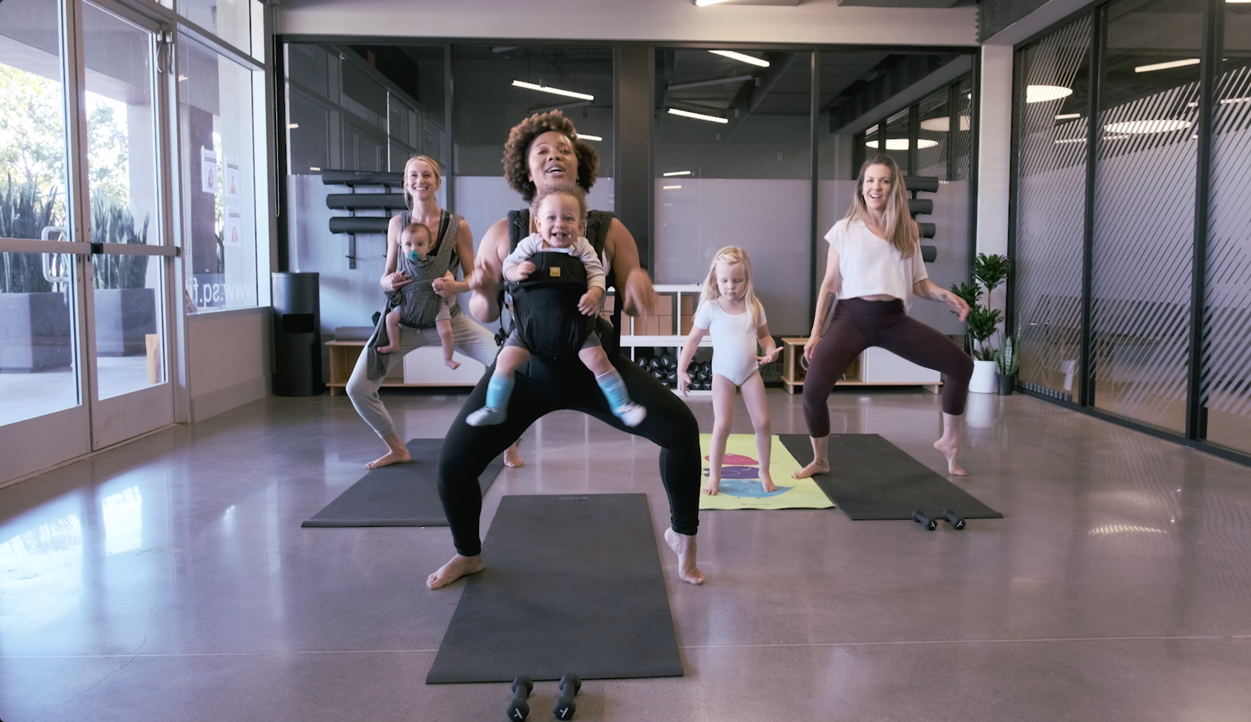 Hip HOT Mama | Jordan Williams