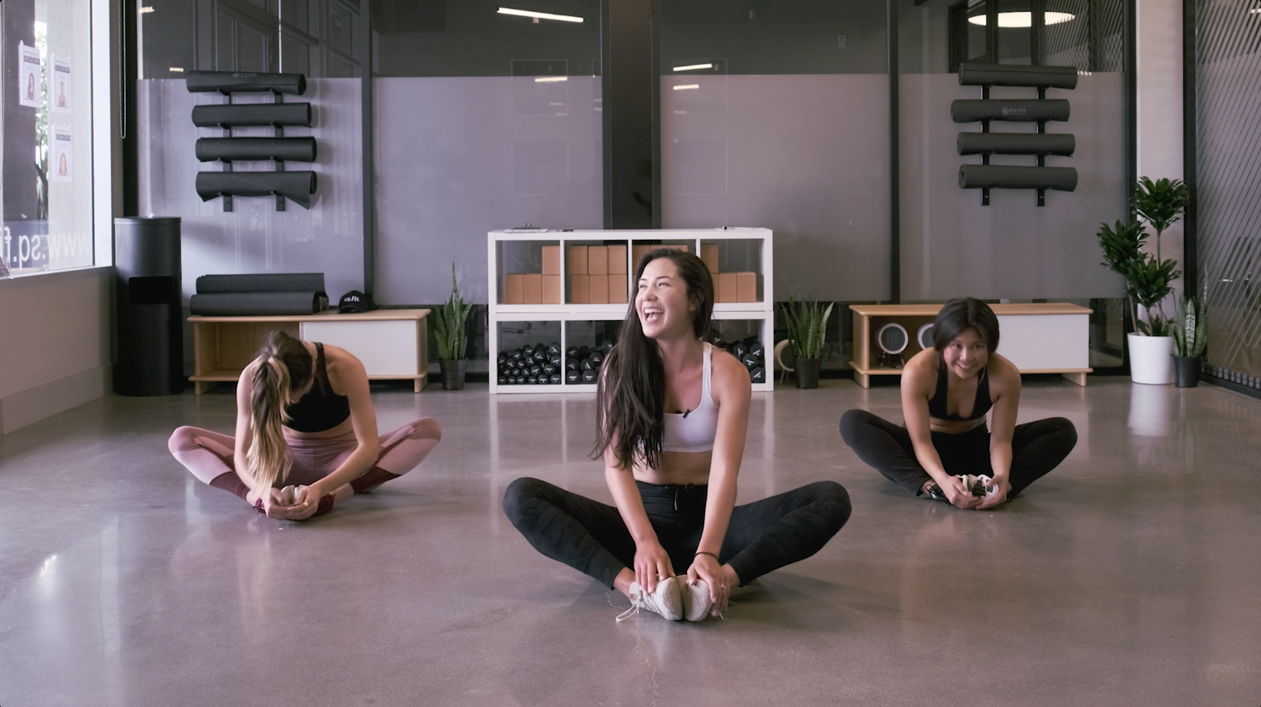 Electro Dance Cardio | Katie Kasten